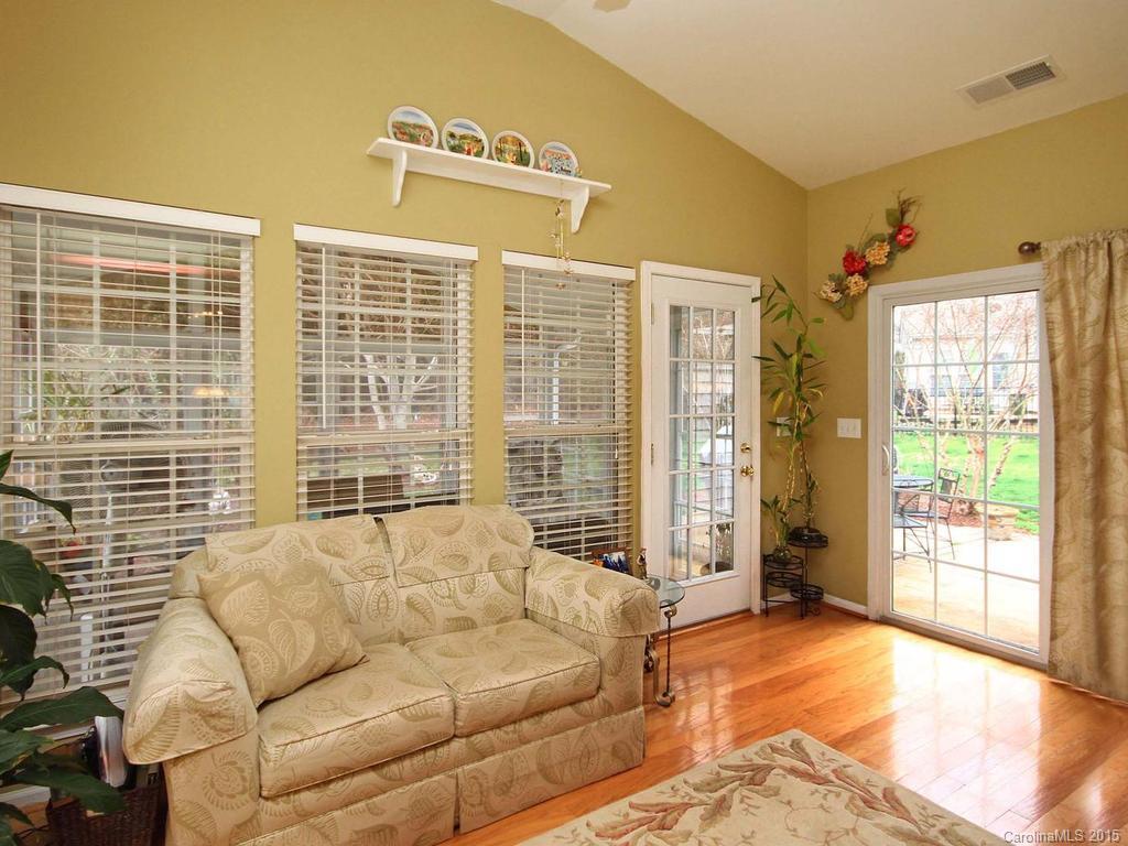 2403 Smith Cove Road Denver, NC 28037 - Photo 12 of 24 Gallery Image 12