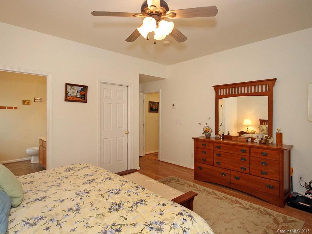 2403 Smith Cove Road Denver, NC 28037 - Photo 14 of 24 Gallery Image 14