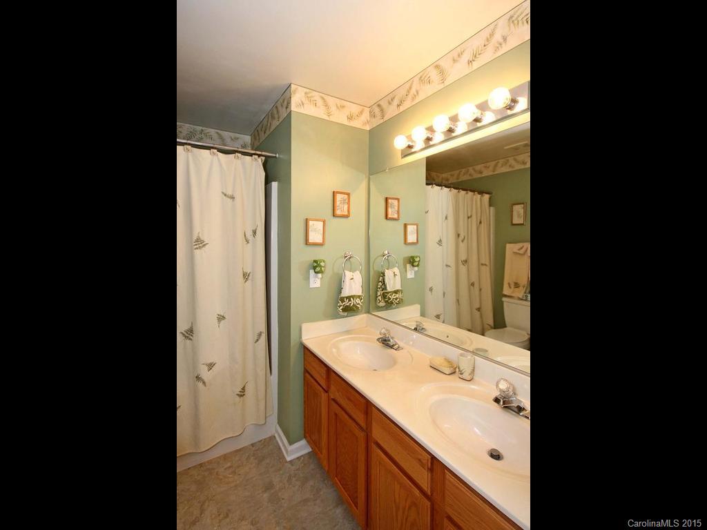 2403 Smith Cove Road Denver, NC 28037 - Photo 18 of 24 Gallery Image 18