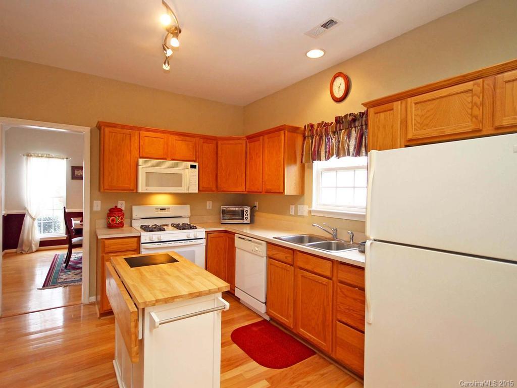 2403 Smith Cove Road Denver, NC 28037 - Photo 8 of 24 Gallery Image 8