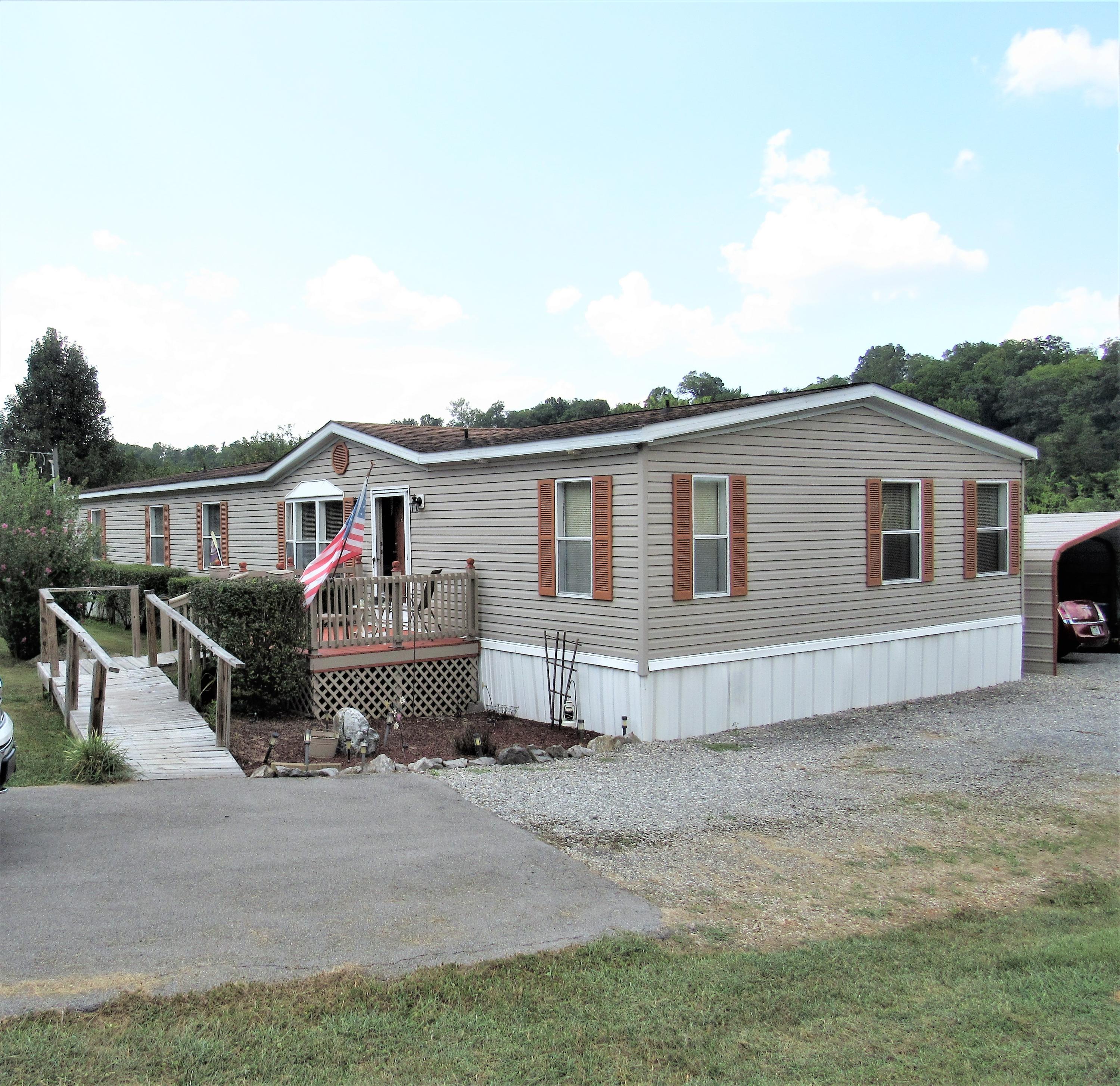 1207 Harbin Road Dandridge, TN 37725 - Photo 10 of 34 IMG_2353