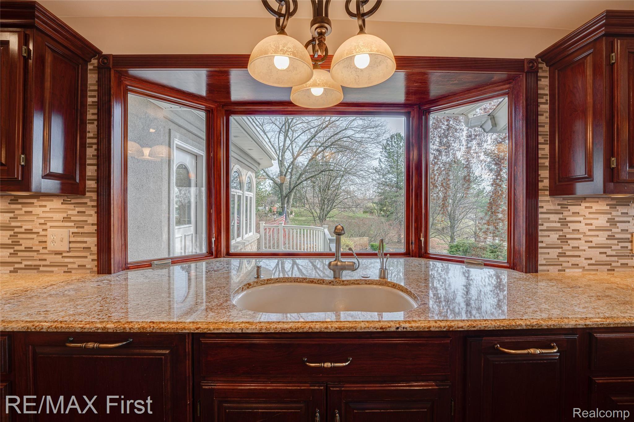 788 Dutton Road Rochester, MI 48306 - Photo 26 of 76 26.jpg