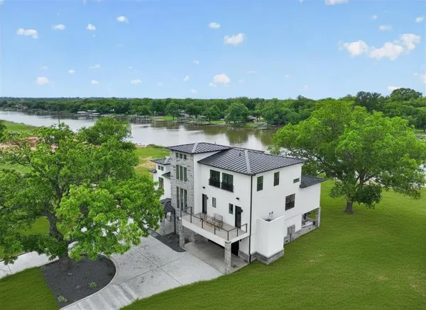 $2,350,000 | 1046 River Rnch Lane, Weatherford, TX 76087