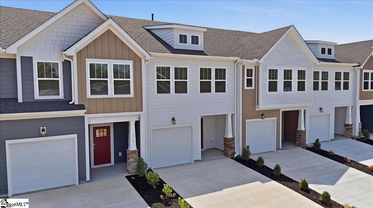 512 Round Rock Way Fountain Inn, SC 29644 - Photo 2 of 27