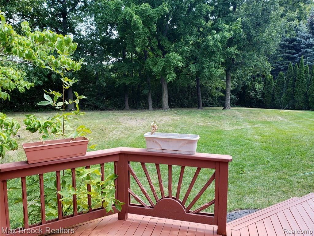 4644 Rambling Drive Troy, MI 48098 - Photo 11 of 12 20180805_135927.jpg