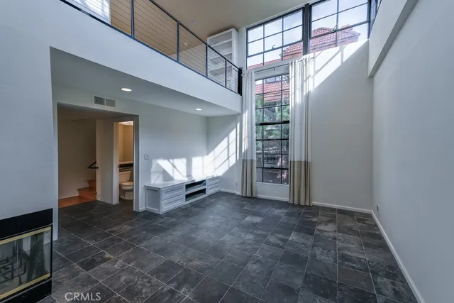 $950,000 | 11817 Texas, Unit 1, Los Angeles, CA 90025