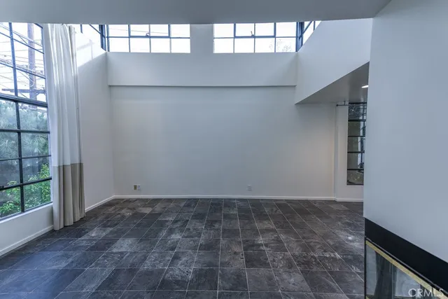 $950,000 | 11817 Texas, Unit 1, Los Angeles, CA 90025