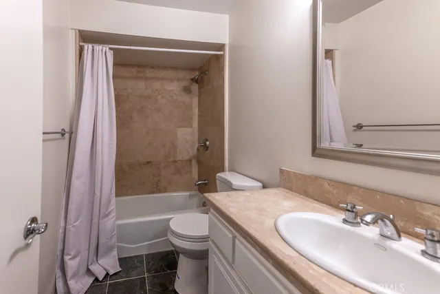 $950,000 | 11817 Texas, Unit 1, Los Angeles, CA 90025