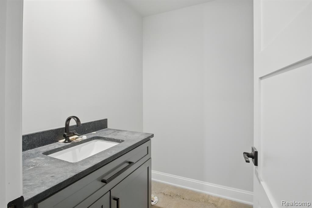 4030 Metamora Ridge Road Oxford, MI 48371 - Photo 46 of 47