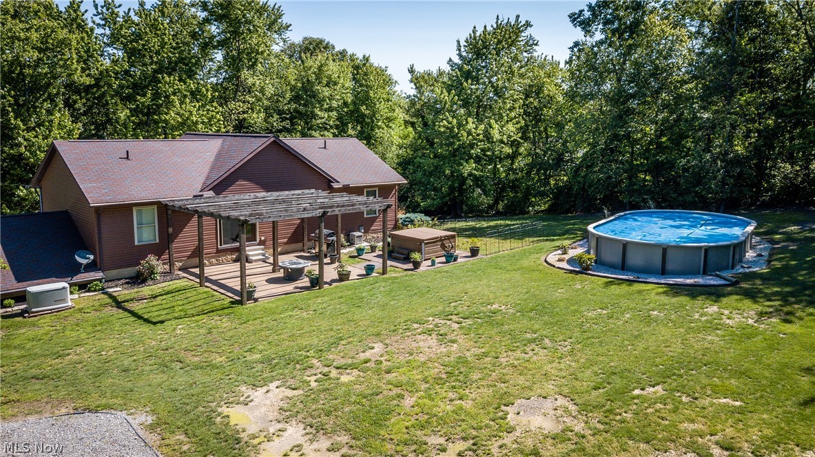 2686 Ridge Road Northwest Bolivar, OH 44612 - Photo 29 of 35 View of the back yard
