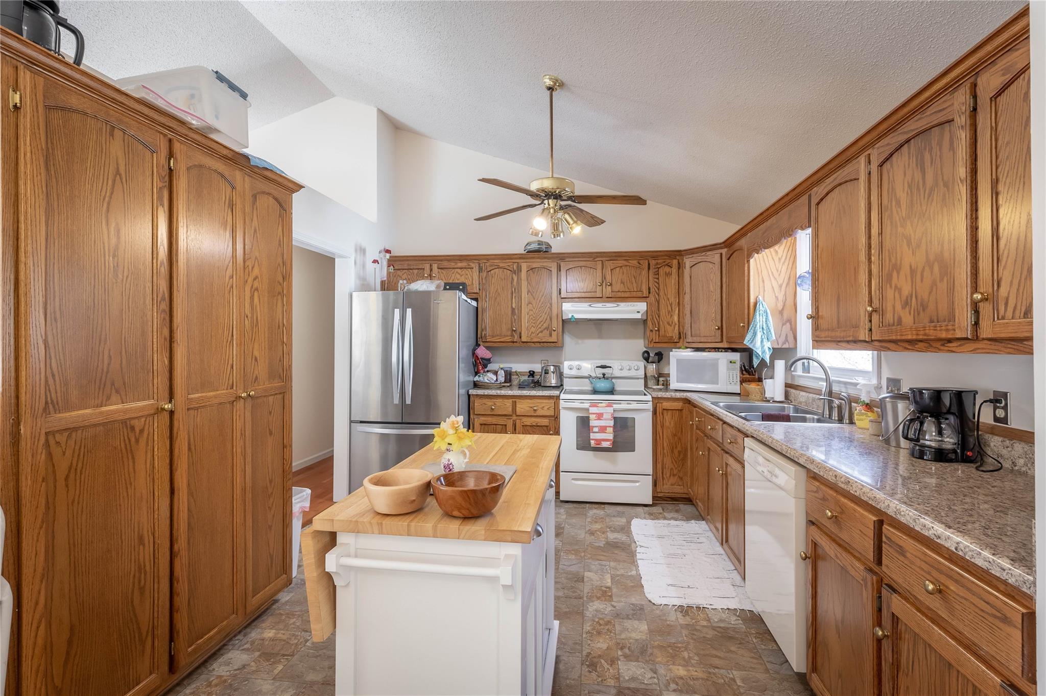 209 Bost Road Morganton, NC 28655 - Photo 10 of 28 Gallery Image 10