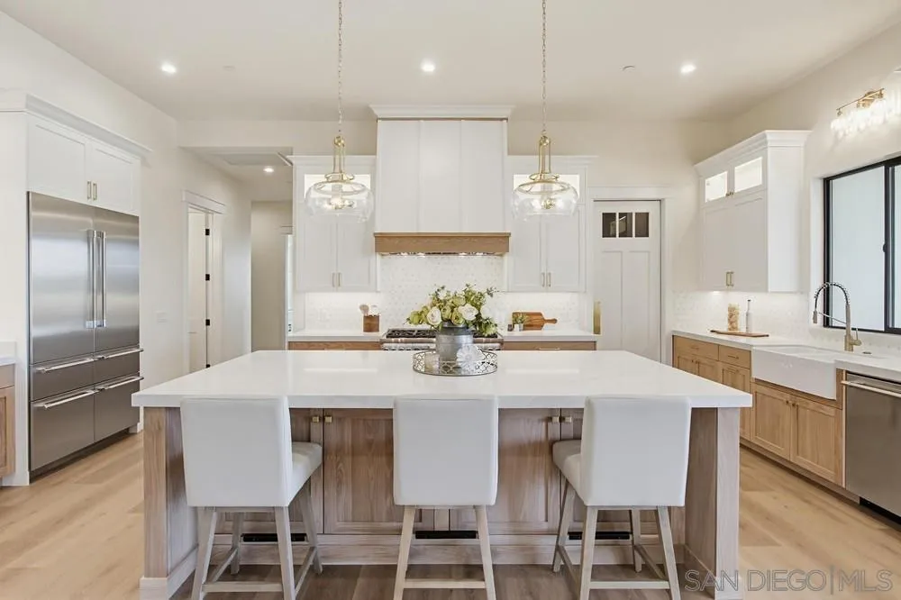 575 Twin Country Lane Fallbrook, CA 92028 - Photo 20 of 68 Kitchen