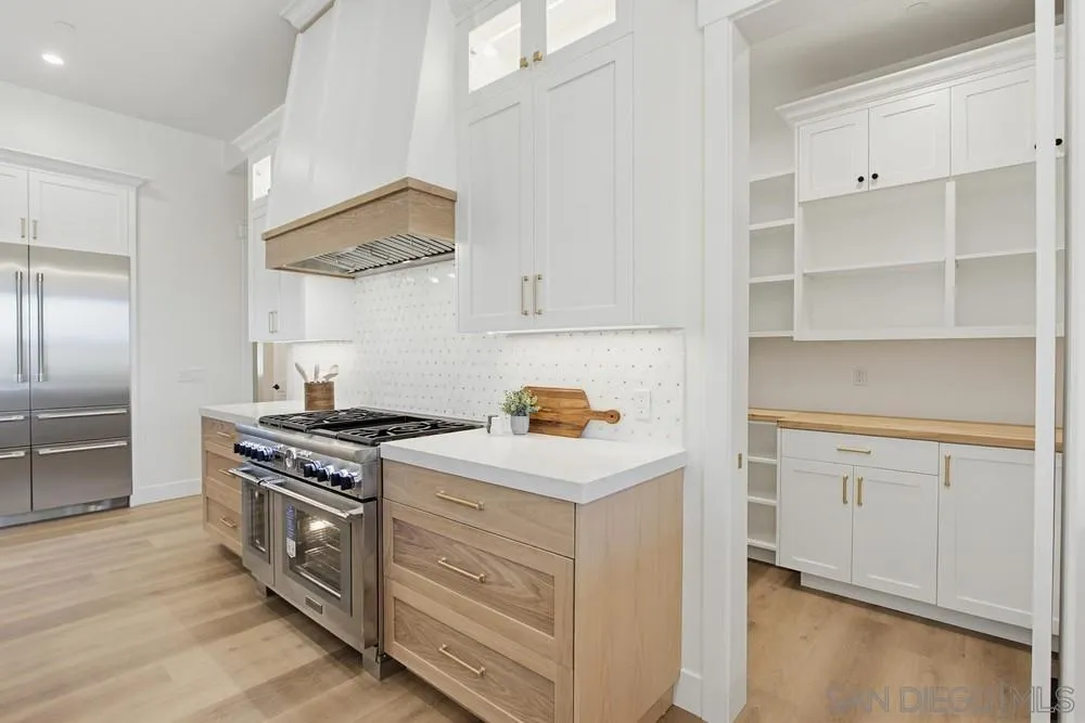 575 Twin Country Lane Fallbrook, CA 92028 - Photo 25 of 68 Kitchen