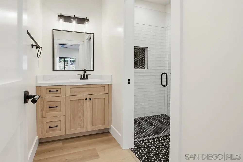 575 Twin Country Lane Fallbrook, CA 92028 - Photo 47 of 68 Jack & Jill