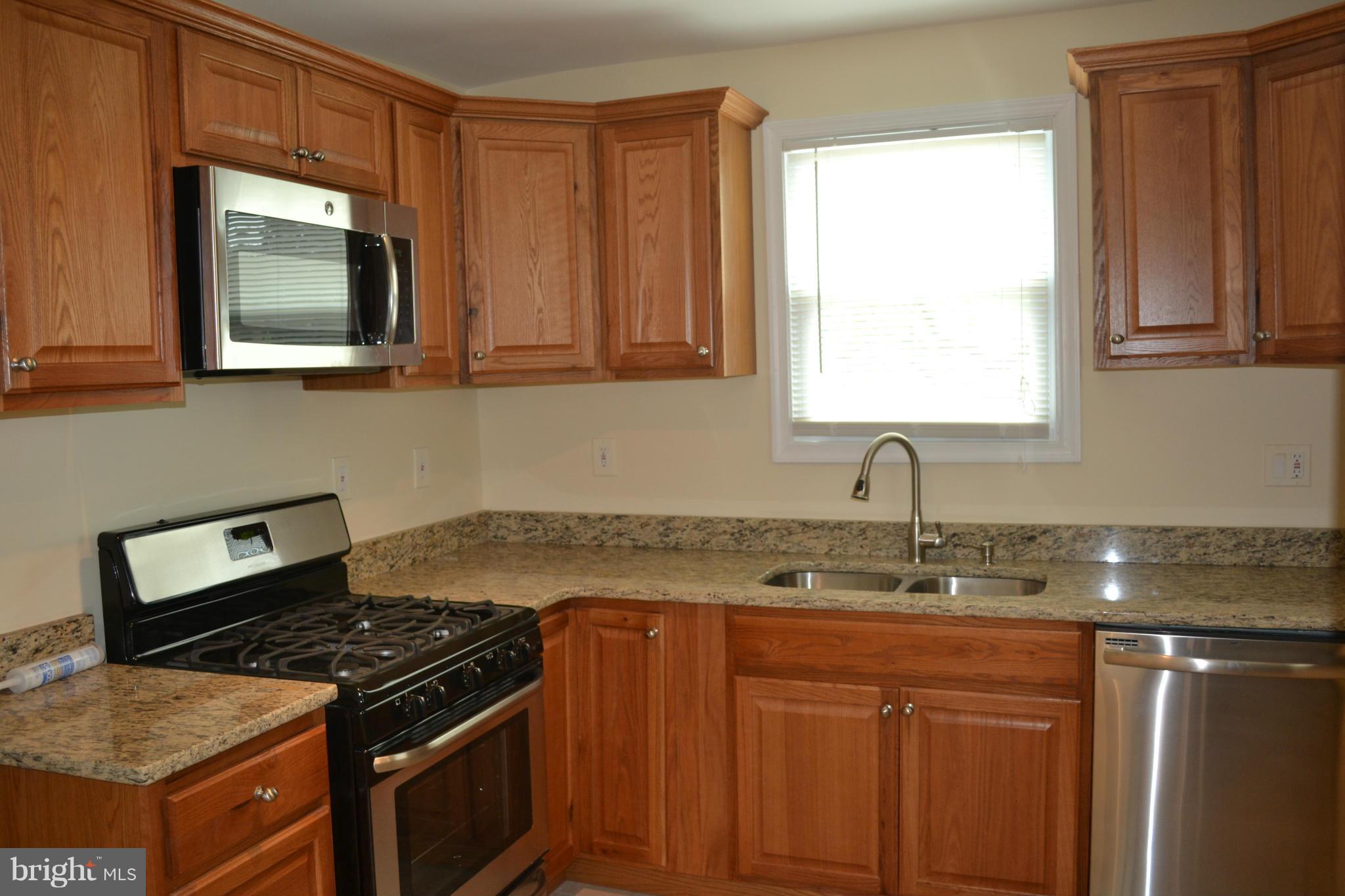 6304 Taylor Road Riverdale, MD 20737 - Photo 9 of 23 Kitchen