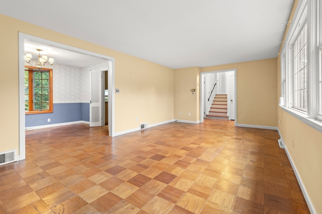 4 Pine Ridge Road Topsfield, MA 01983 - Photo 5 of 40 an empty room with windows