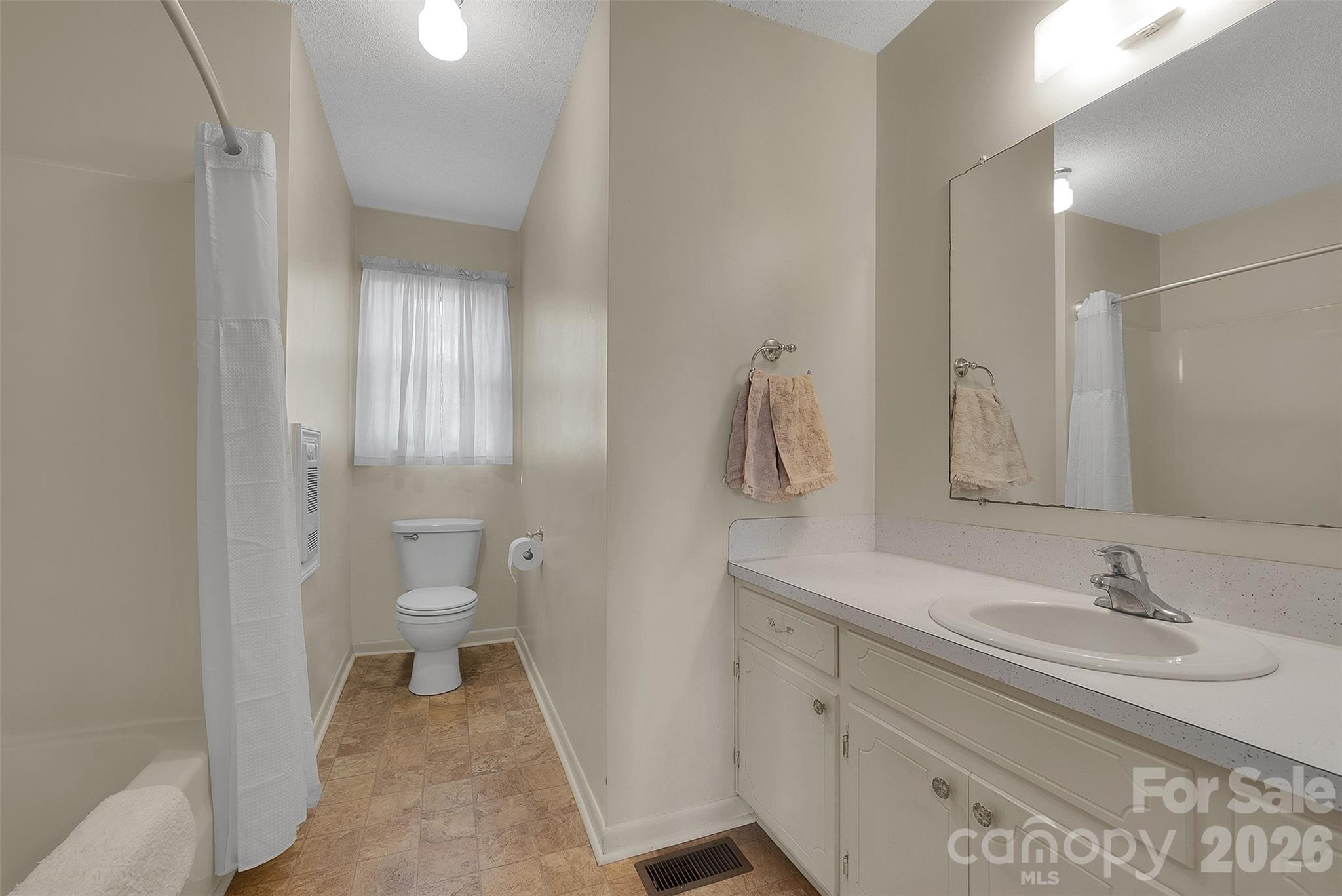 1855 Eastview Road Rock Hill, SC 29732 - Photo 5 of 15 Gallery Image 5