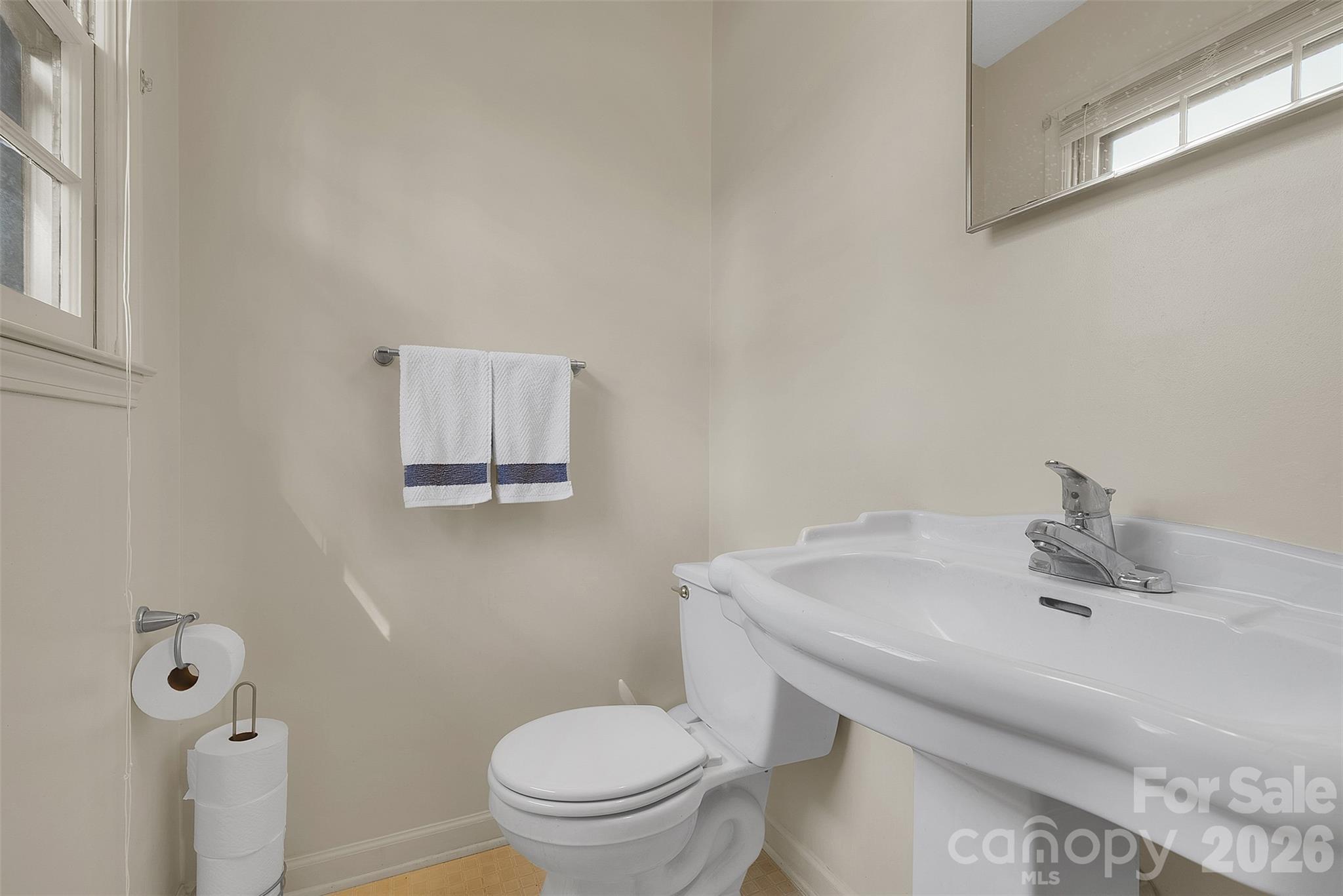 1855 Eastview Road Rock Hill, SC 29732 - Photo 9 of 15 Gallery Image 9