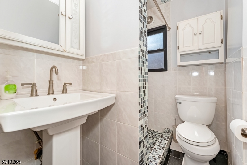 2116 East Edgar Road, Unit 2 Linden, NJ 07036 - Photo 6 of 20 Gallery Image 6