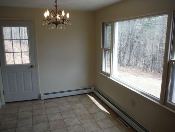 238 Oak Hill Road Concord, NH 03301 - Photo 6 of 30