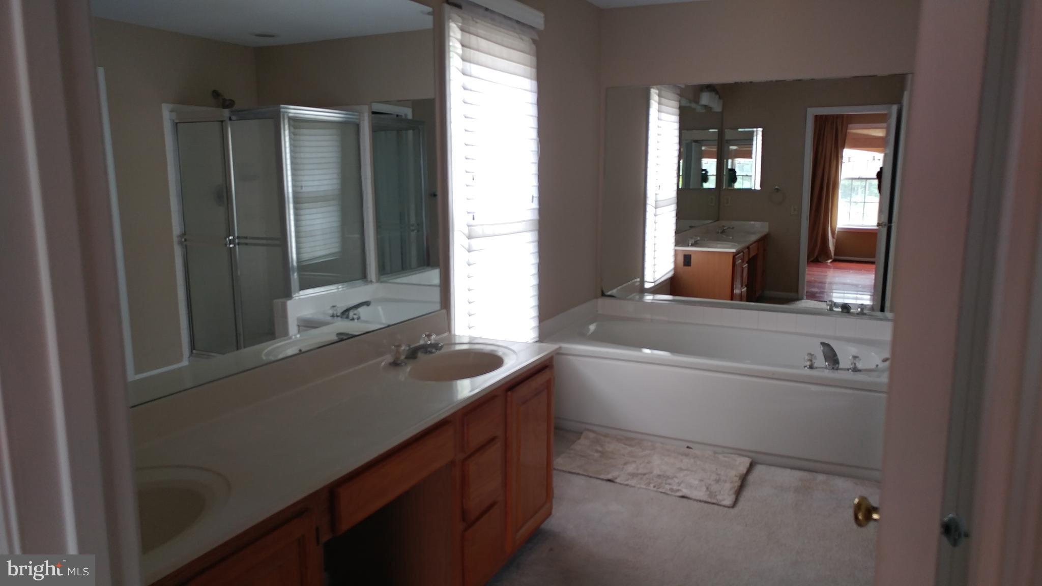 3501 Ridgemoor Drive Laurel, MD 20724 - Photo 10 of 21 Bath (Master)