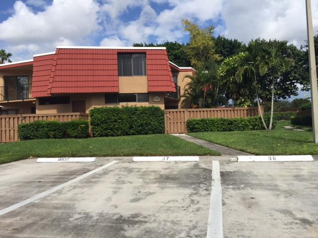 8243 Severn Drive, Unit C Boca Raton, FL 33433 - Photo 2 of 14 IMG_8266