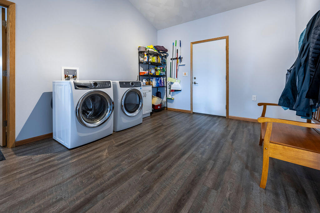 59144 Lucky Lane Seneca, WI 54626 - Photo 17 of 37 WKP_7710-HDR