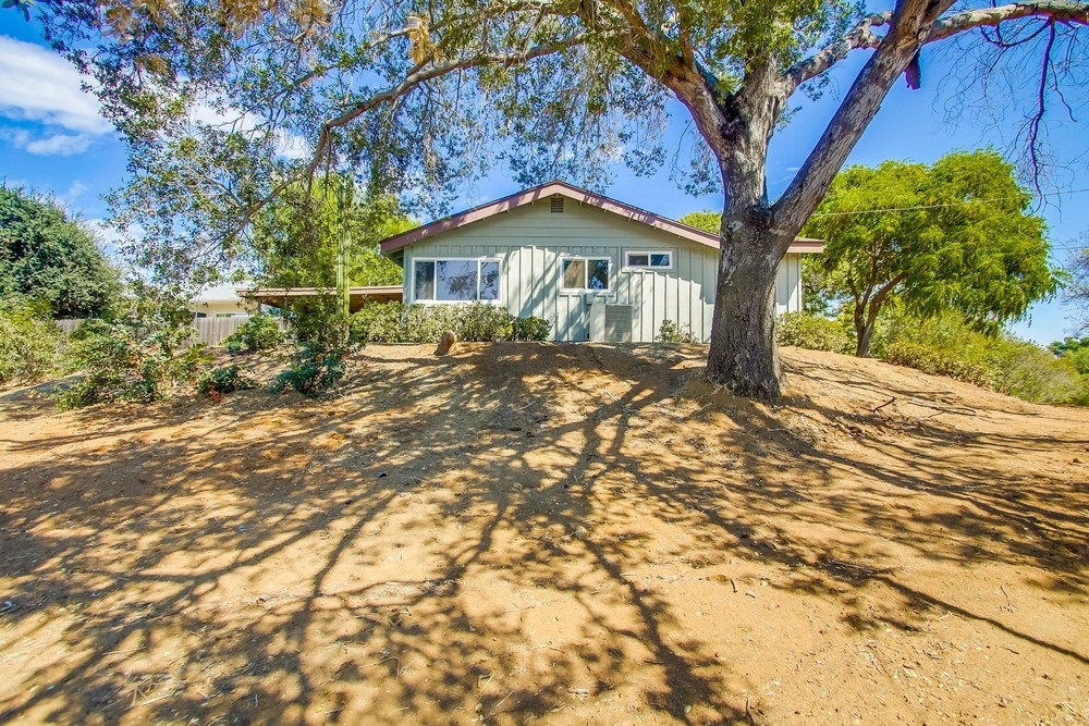 1664 Grove Road El Cajon, CA 92020 - Photo 23 of 25