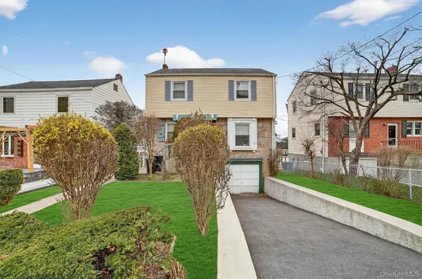 $675,000 | 65 Hillview Avenue, Yonkers, NY 10704