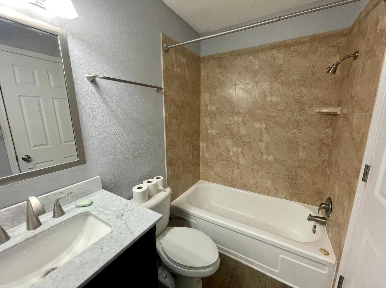 408 East Virginia Street, Unit 103 Tallahassee, FL 32301 - Photo 9 of 12