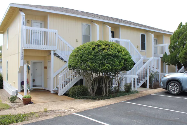 $309,000 | 775 Gulf Shore Drive, Unit 2033, Destin, FL 32541