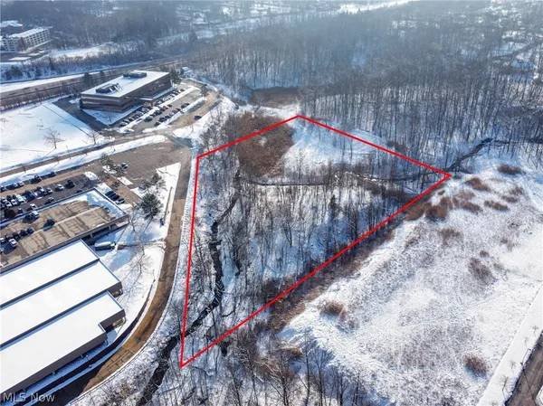 $550,000 | Acorn Drive, Independence, OH 44131