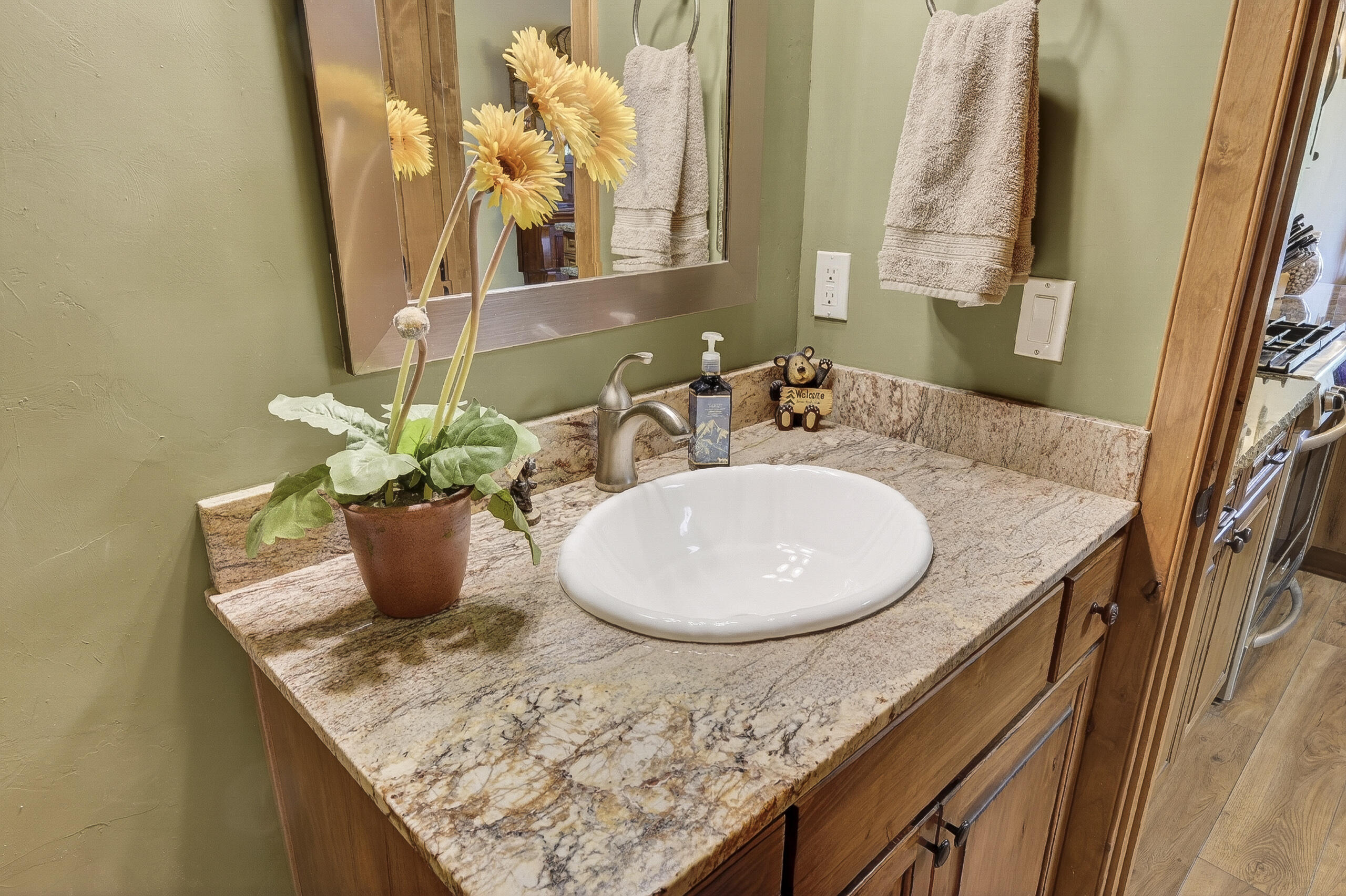 565 South Vasels Road, Unit 3B Brian Head, UT 84719 - Photo 18 of 50 Black Diamond-28