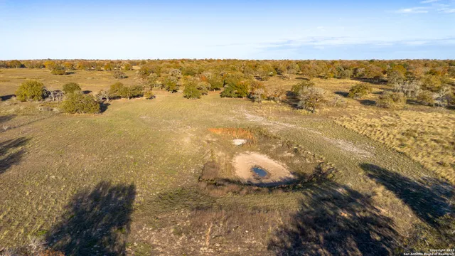 $699,000 | 847 Littlehorn Lane, La Vernia, TX 78121