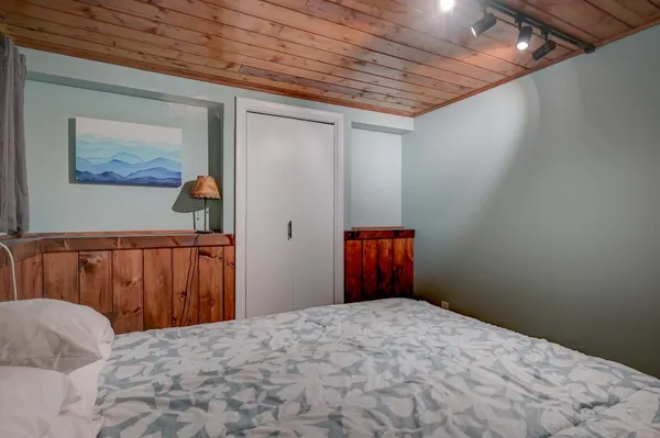 $469,900 | 400 Rolling Ridge Road, Bartlett, NH 03812