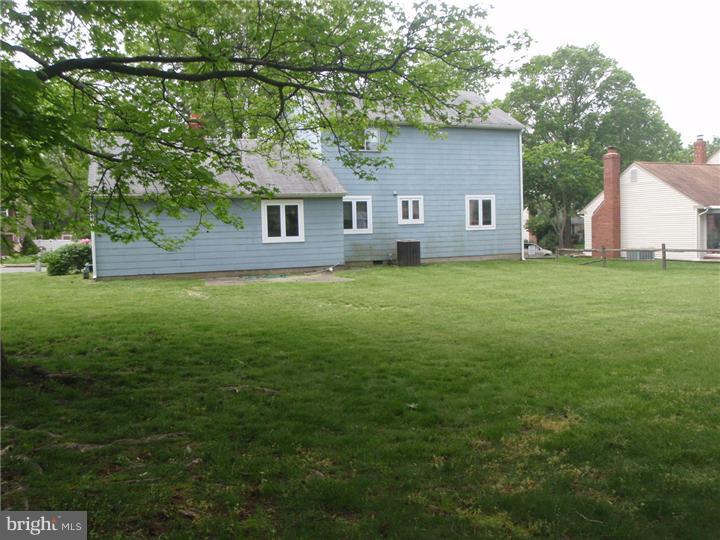 264 Burning Tree Road Delran, NJ 08075 - Photo 2 of 14