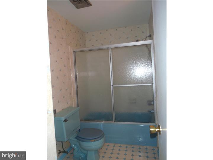264 Burning Tree Road Delran, NJ 08075 - Photo 11 of 14