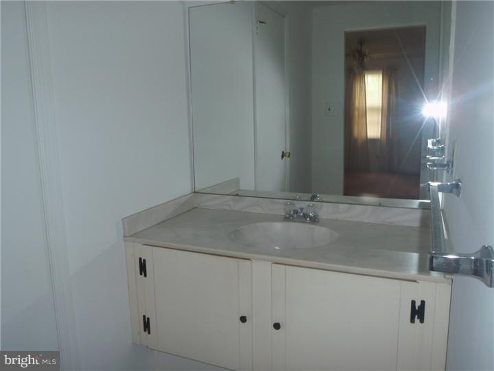 264 Burning Tree Road Delran, NJ 08075 - Photo 13 of 14