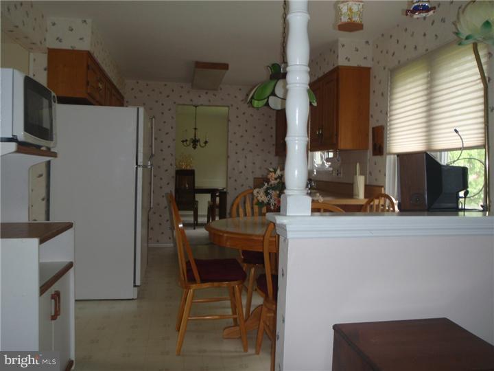 264 Burning Tree Road Delran, NJ 08075 - Photo 7 of 14