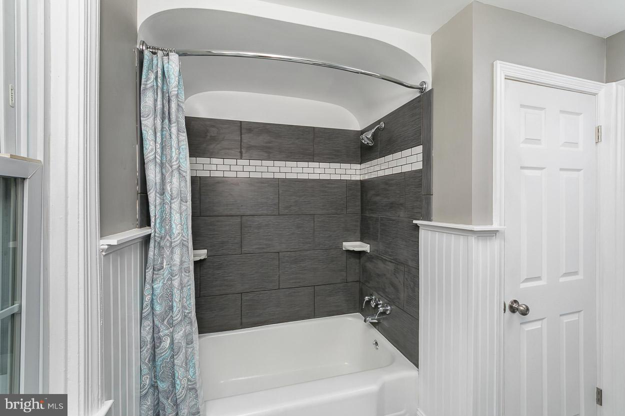 842 Stamford Road Baltimore, MD 21229 - Photo 21 of 30 Bath