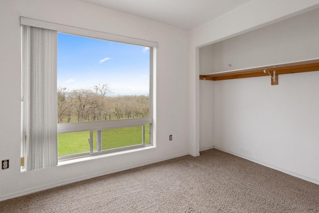 8664 Blackwell Road Central Point, OR 97502 - Photo 23 of 35 Additional Photo