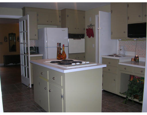 38 Bellevue Road Stoneham, MA 02180 - Photo 10 of 24 Gallery Image 10