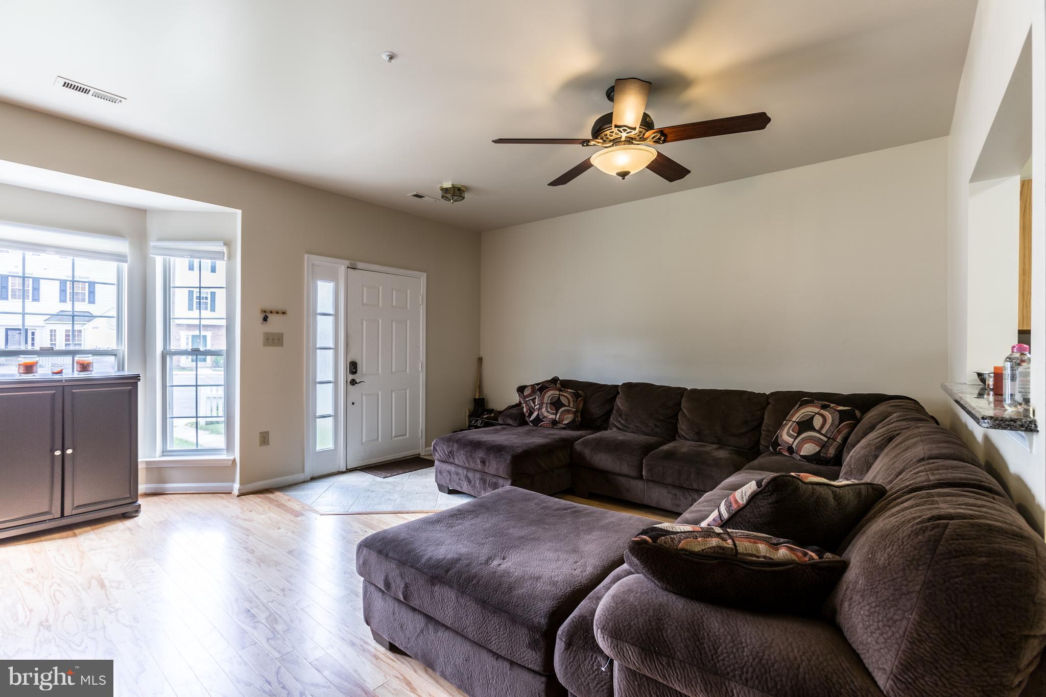 2009 Bell Point Court Odenton, MD 21113 - Photo 3 of 18 Gallery Image 3