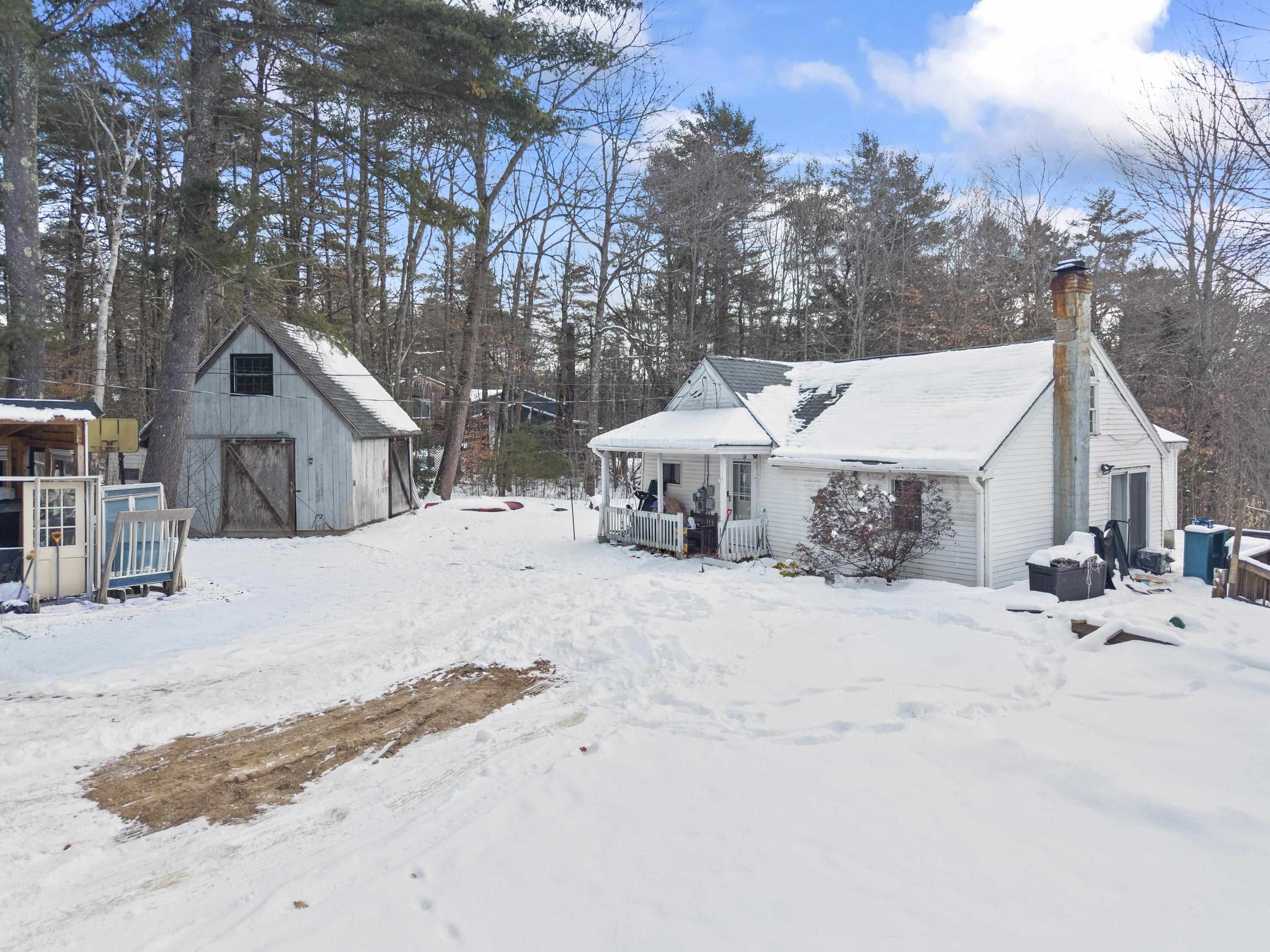 1207 First Crown Point Road Strafford, NH 03884 - Photo 7 of 59 Gallery Image 7