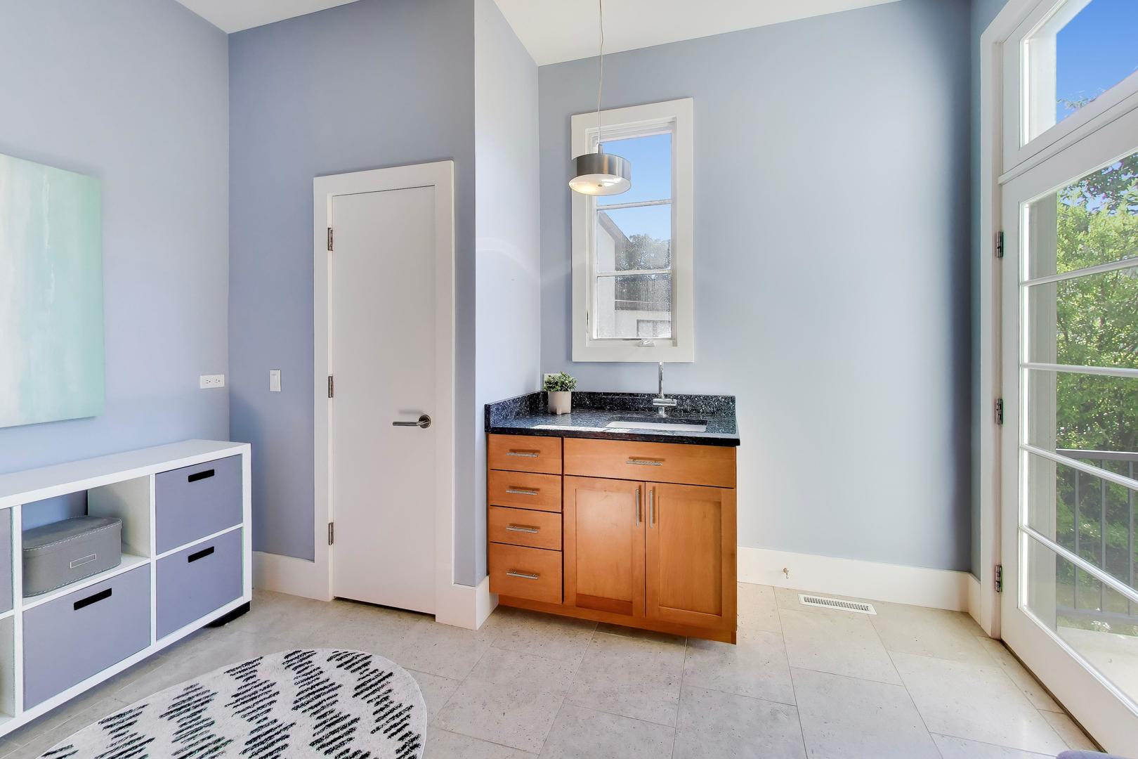535 Cedar Street Park Ridge, IL 60068 - Photo 22 of 47 Gallery Image 22