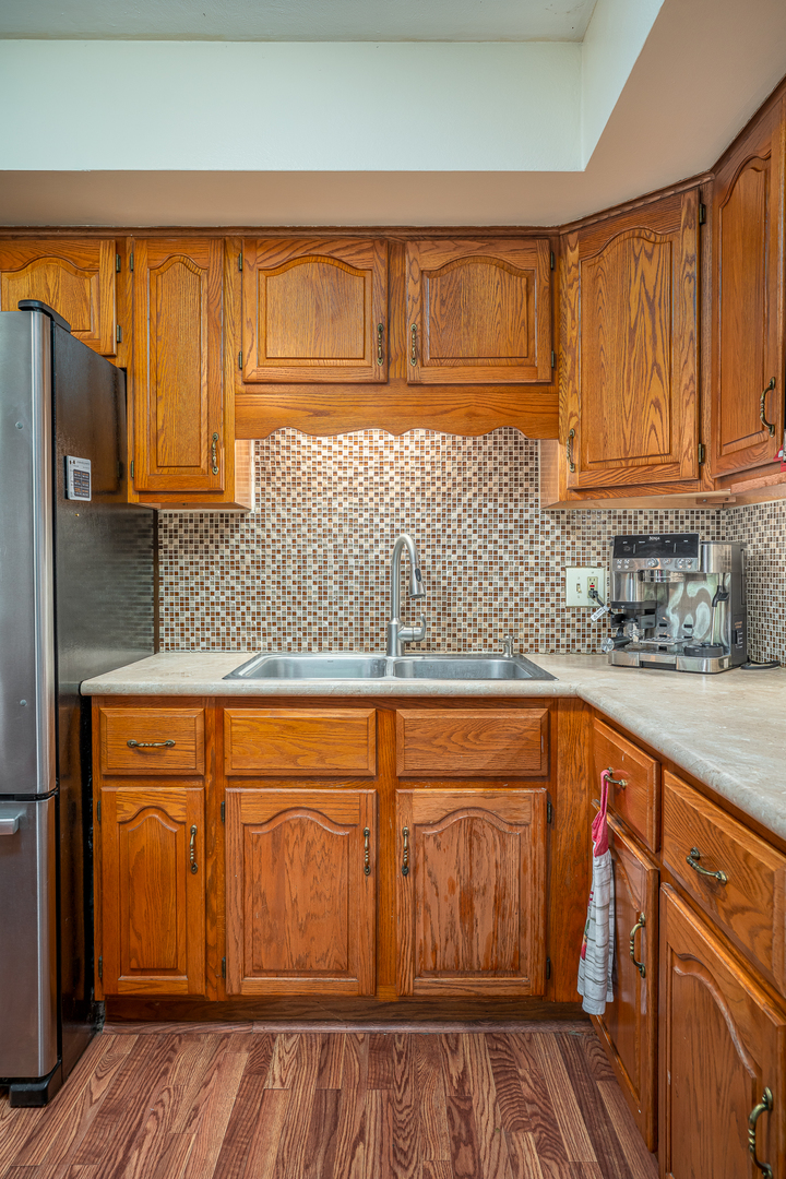 642 8th Street Silvis, IL 61282 - Photo 9 of 18