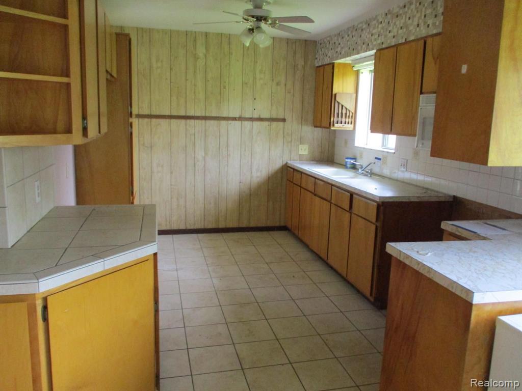 4659 Hegel Road Goodrich, MI 48438 - Photo 10 of 28