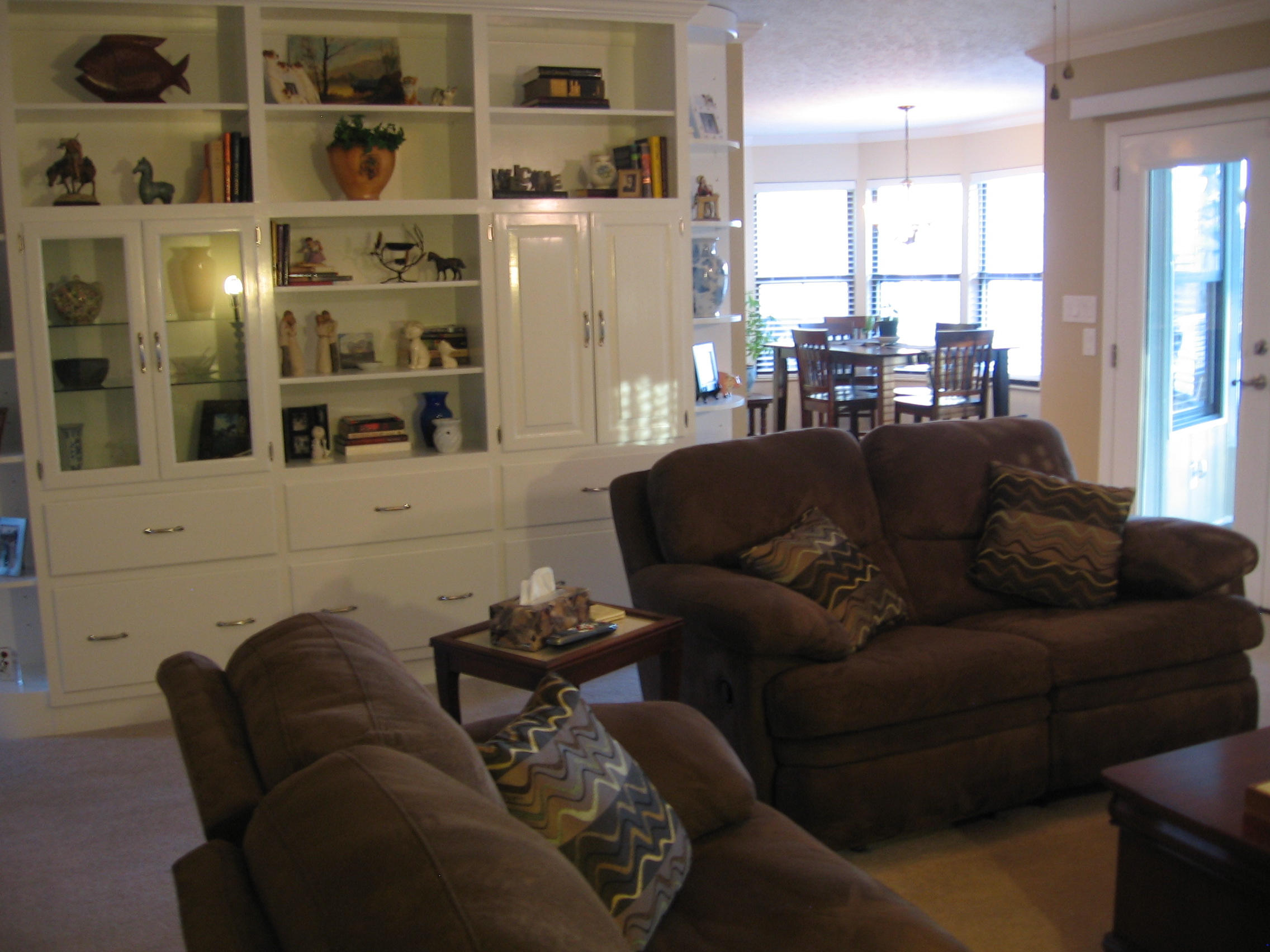 205 Lakeview Lane Oak Ridge, TN 37830 - Photo 15 of 37 View of Family Room/Breakfast from Hall