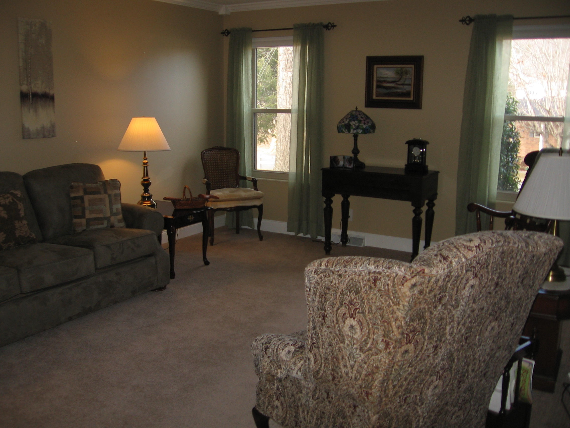 205 Lakeview Lane Oak Ridge, TN 37830 - Photo 17 of 37 Large Living Room