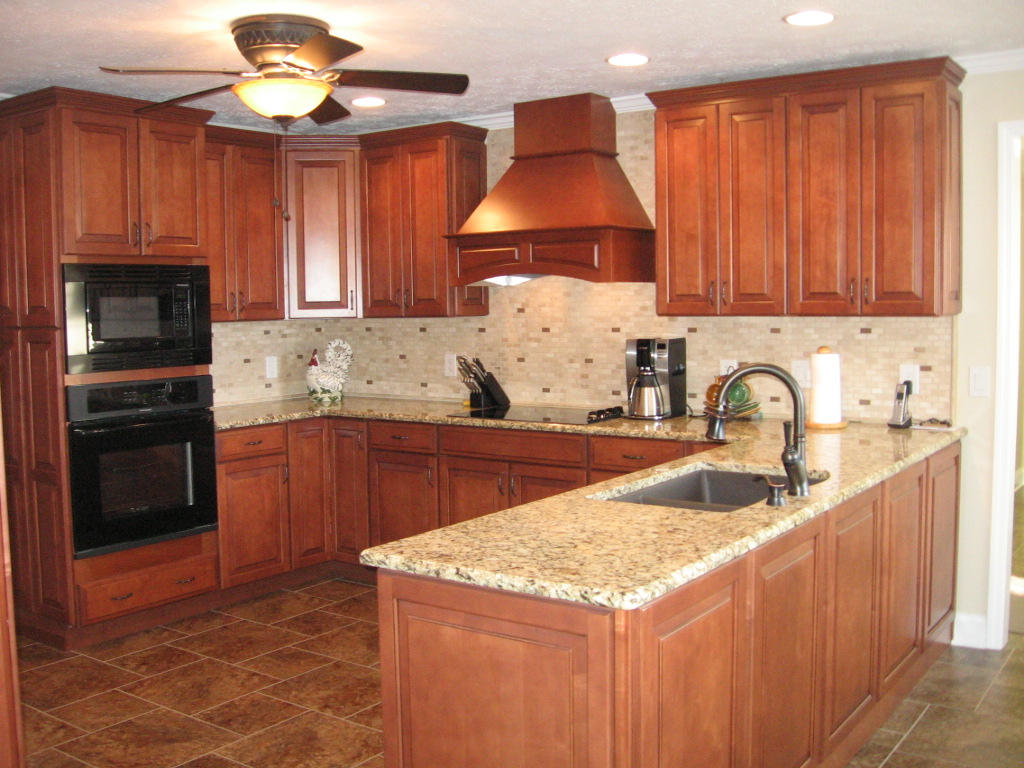 205 Lakeview Lane Oak Ridge, TN 37830 - Photo 5 of 37 Hard Surface Flooring